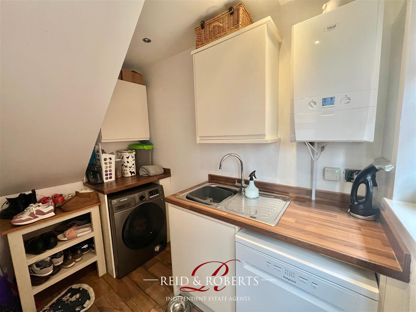 The Links, Wrexham Reid and Roberts